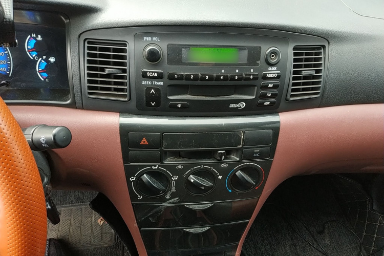 BYD F3R 2018 #17 BYD F3R 2018 car image #17