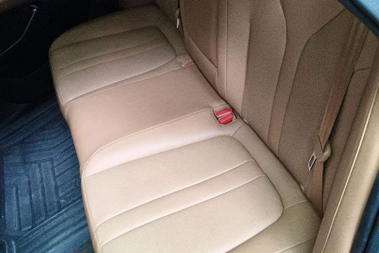 Xpeng P5 2023 #17 Xpeng P5 2023 car image #17