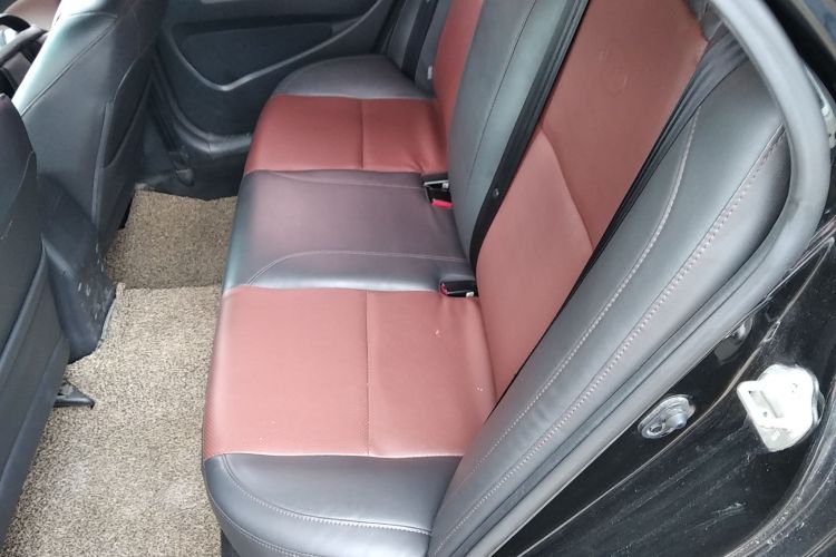 BYD F3 2017 car image #17