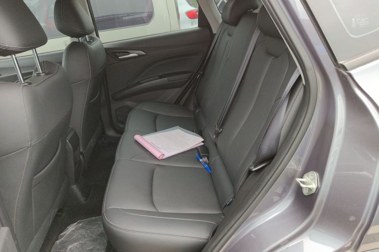 哪吒汽车 哪吒AYA 2024 汽车图片 #17