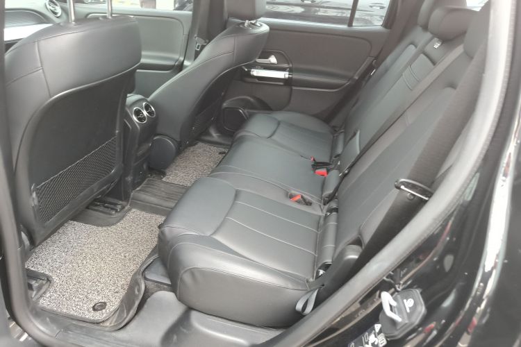 Mercedes-Benz EQB Class 2023 #17 Mercedes-Benz EQB Class 2023 car image #17