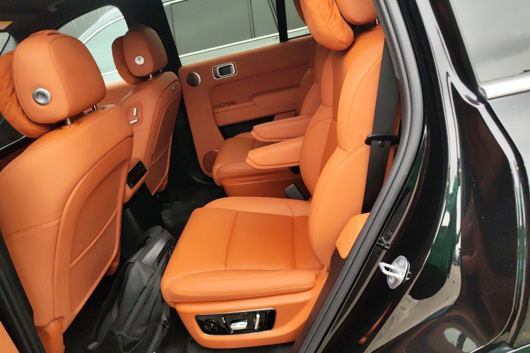 Li L8 2025 imagem de carro #17