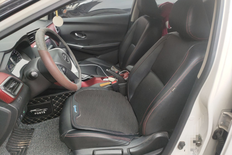 日产 蓝鸟经典 2019 汽车图片 #17