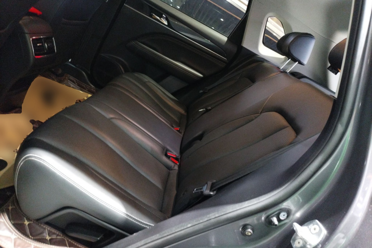 GAC Trumpchi GS5 2020 #17 GAC Trumpchi GS5 2020 car image #17