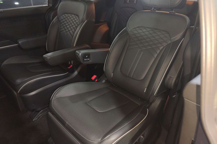 Hyundai Custo 2023 #17 Hyundai Custo 2023 car image #17