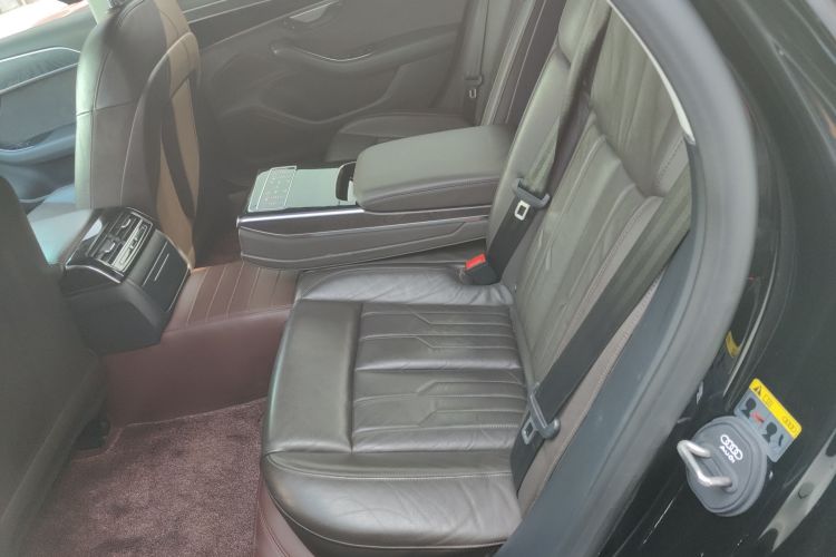 奥迪 奥迪A8 2018 汽车图片 #17