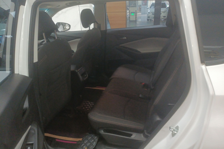 Chevrolet Orlando 2021 immagine di auto #17