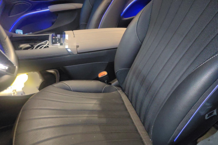 Mercedes-Benz EQS Class 2024 car image #17