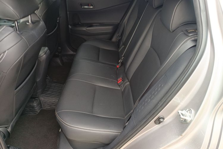 Toyota Izoa 2023 #17 Toyota Izoa 2023 immagine di auto #17