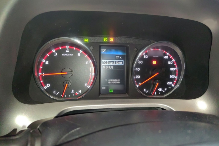 RAV4 2018 #17 RAV4 2018 car image #17