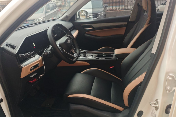 GEELY OkavangoR7 2024 car image #17