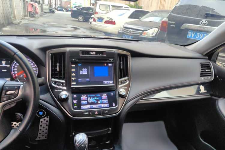 丰田 皇冠 2019 汽车图片 #17