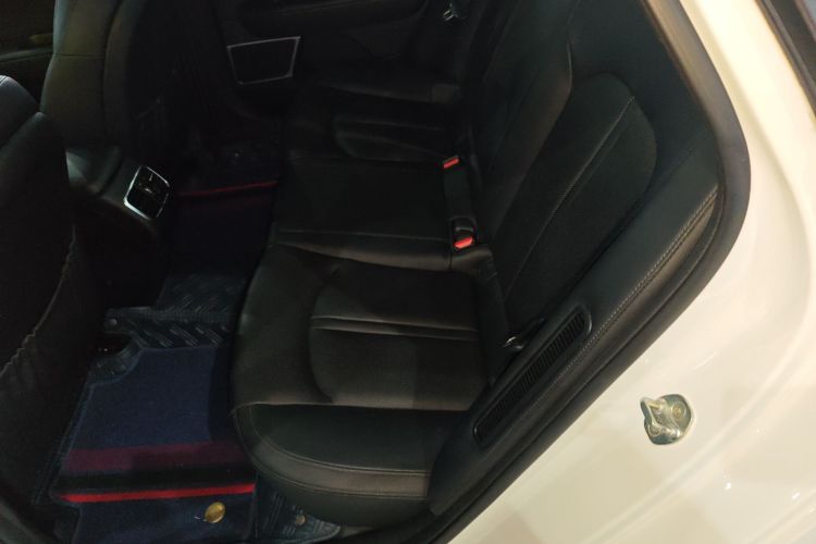 起亚 起亚K5新能源 2019 汽车图片 #17