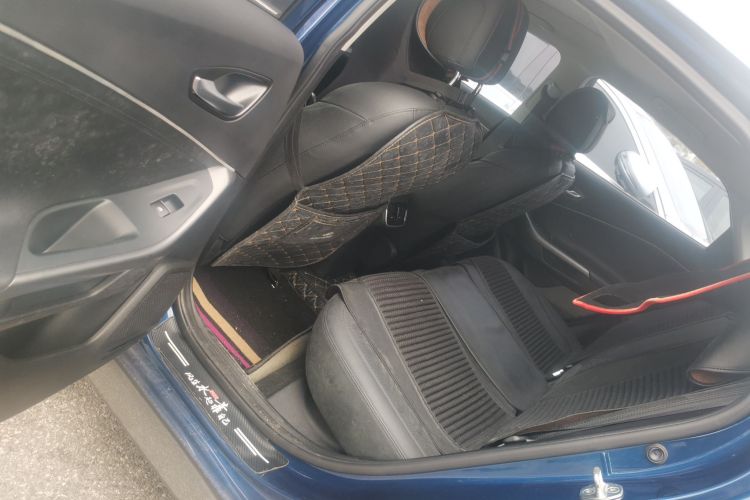 Hyundai Lafesta 2019 car image #17