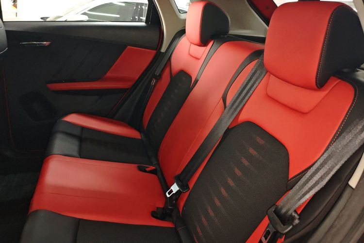 BYD e2 2021 #17 BYD e2 2021 imagen de coche #17