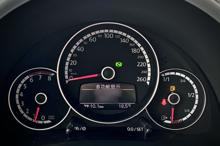 Volkswagen Beetle 2016 car image #17