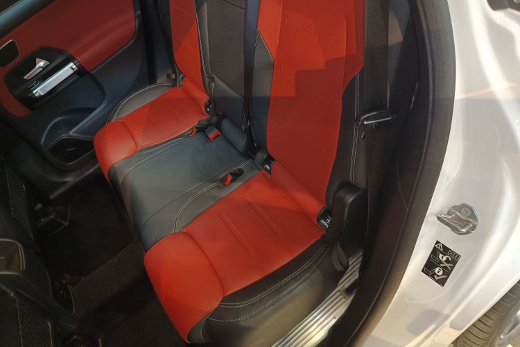 Mercedes-Benz GLB AMG 2023 #17 Mercedes-Benz GLB AMG 2023 imagen de coche #17