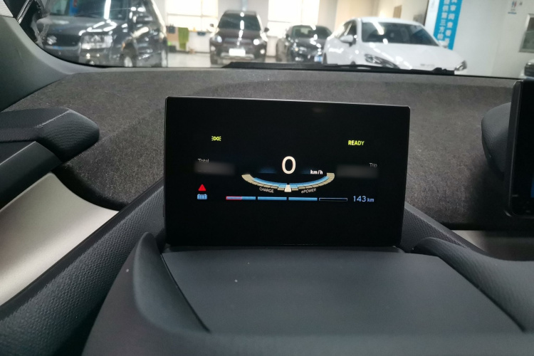 BMW i3 (Imported) 2018 #17 BMW i3 (Imported) 2018 car image #17