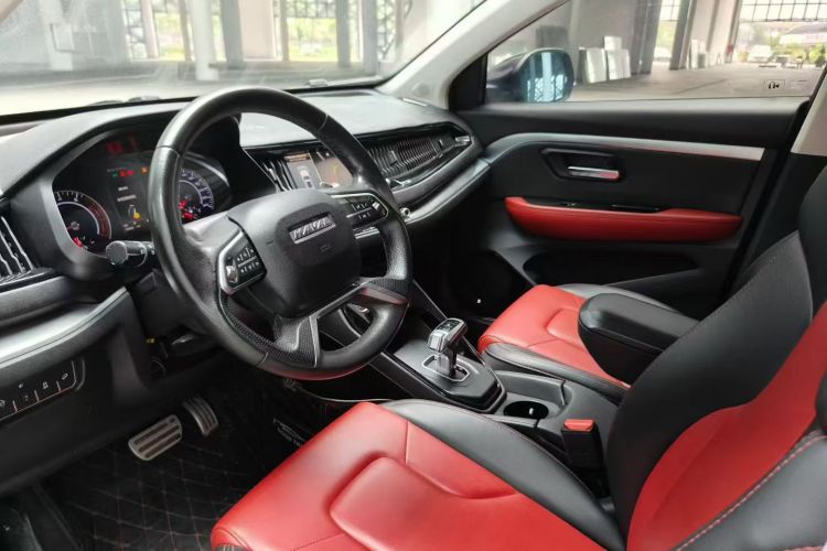 Haval H2s 2017 car image #17