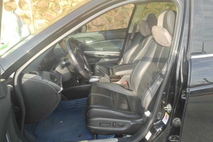 Honda CROSSTOUR 2016 car image #17