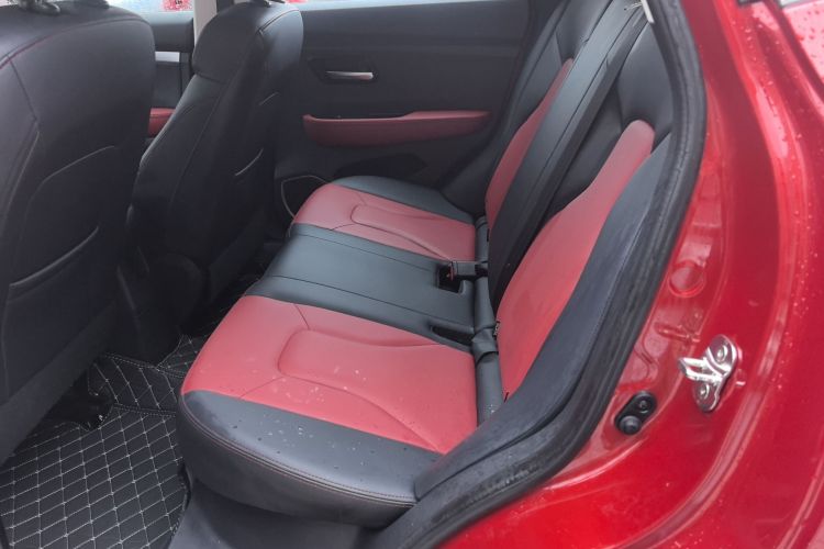 Haval H2s 2018 #17 Haval H2s 2018 car image #17