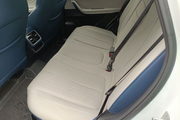 Exceed Chasing Wind C-DM 2023 #17 Exceed Chasing Wind C-DM 2023 car image #17