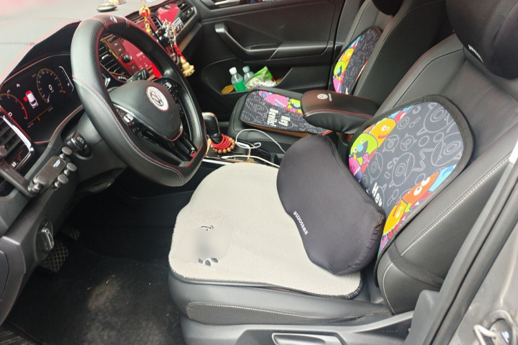T-Roc 2021 image de voiture #17