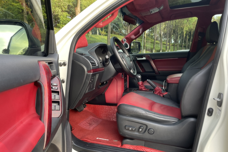 Toyota Land Cruiser Prado 2020 #17 Toyota Land Cruiser Prado 2020 car image #17