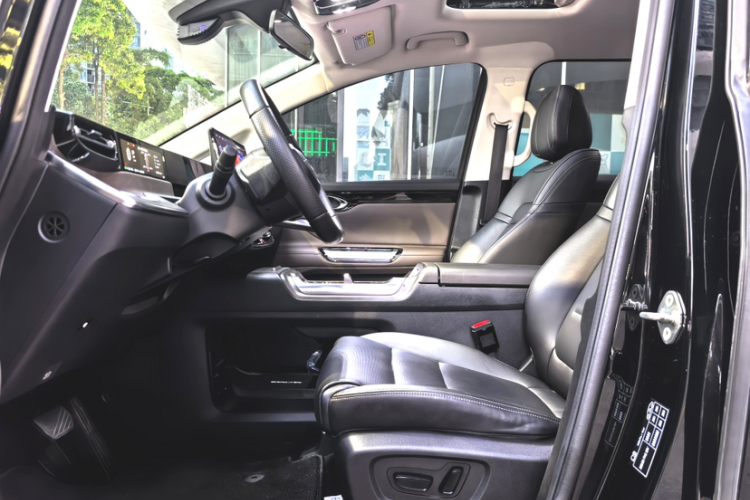 GAC Trumpchi E8 New Energy 2024 #17 GAC Trumpchi E8 New Energy 2024 car image #17