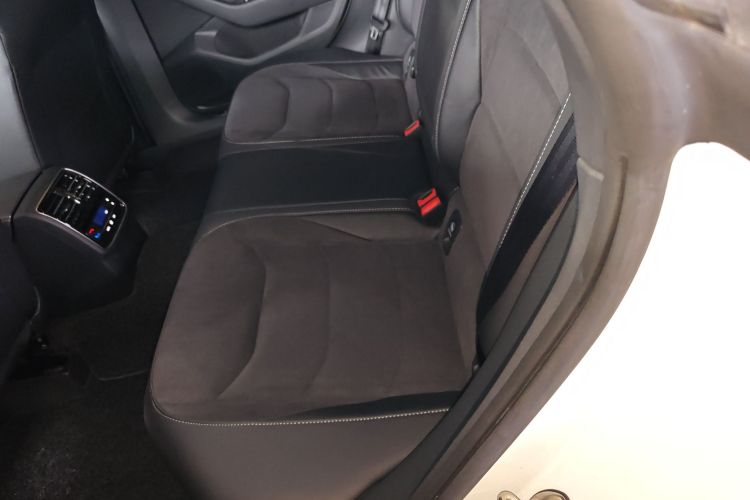 大众 一汽-大众CC 2024 #17 大众 一汽-大众CC 2024 汽车图片 #17