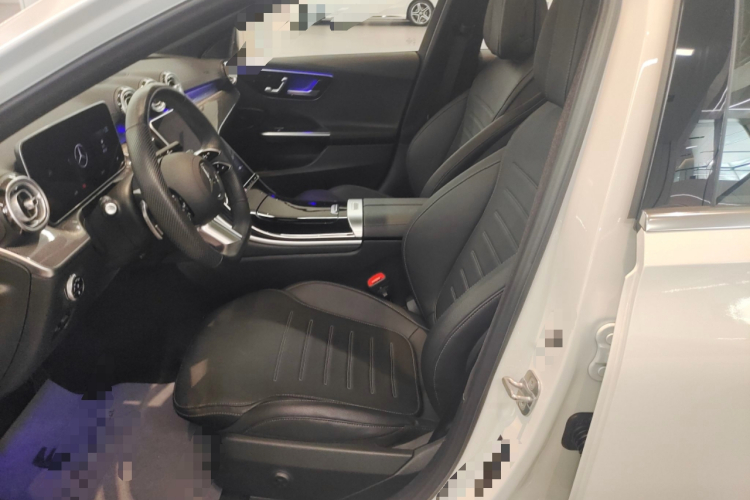 Mercedes-Benz C Class New Energy 2023 صورة سيارة #17