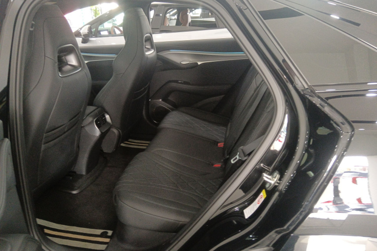 BYD Sea Lion 07 EV 2025 car image #17