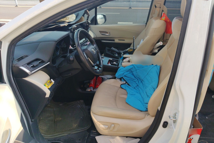 丰田 赛那SIENNA 2022 汽车图片 #17