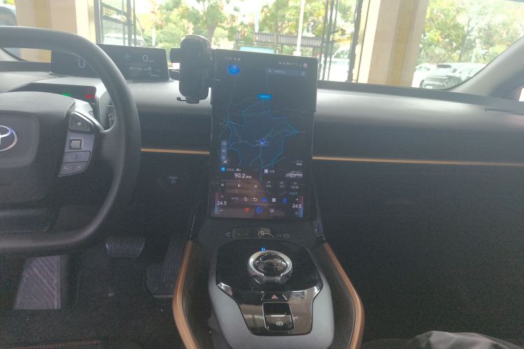 Toyota bZ3 2023 #17 Toyota bZ3 2023 immagine di auto #17