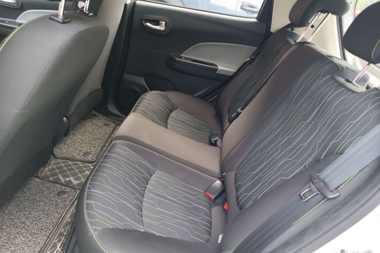 Changan BenBen E-Star 2021 car image #17