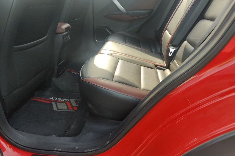 GEELY Coolray 2019 #17 GEELY Coolray 2019 car image #17