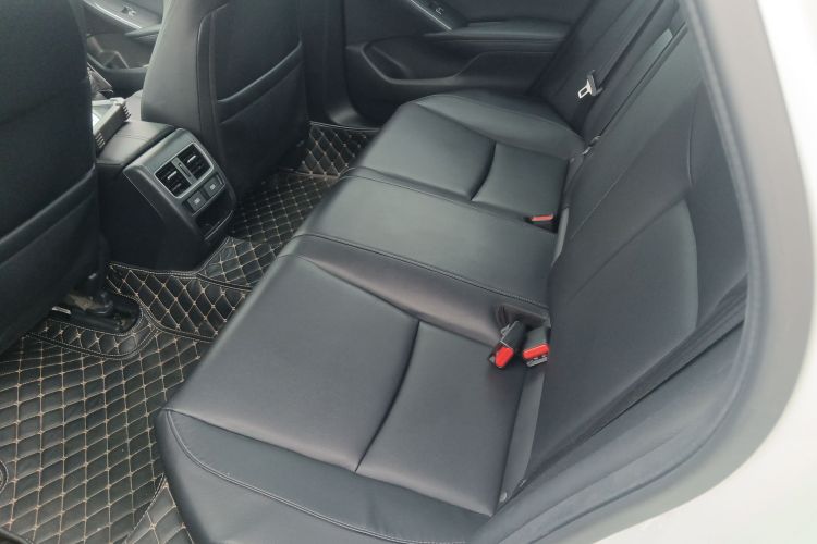 BYD F3R 2022 #17 BYD F3R 2022 car image #17