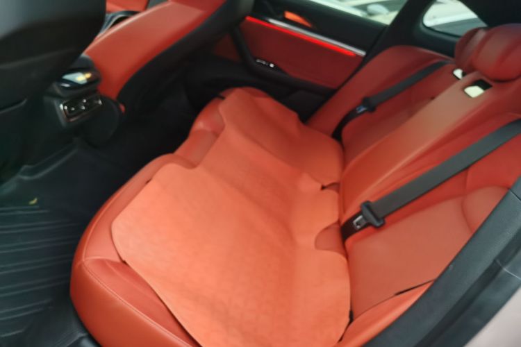 Neta S 2022 изображение автомобиля #17