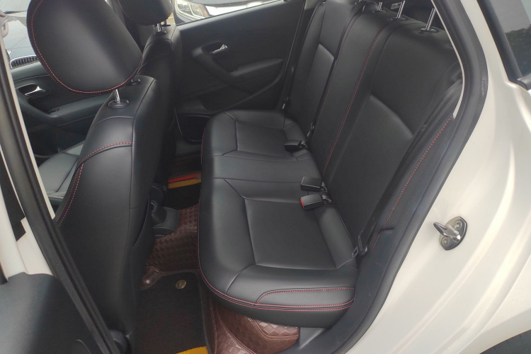 Polo 2019 car image #17