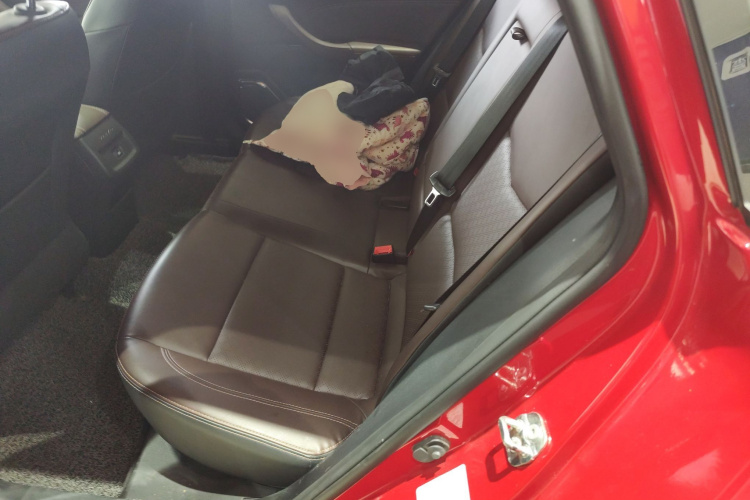 Changan Eado EV 2018 car image #17