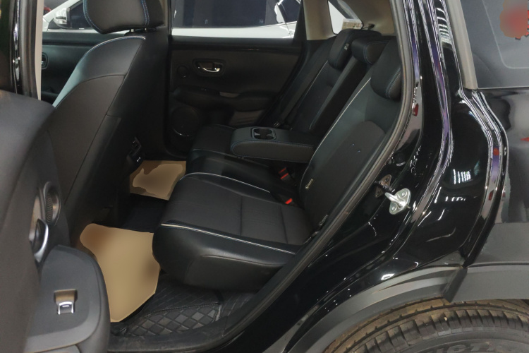 Honda HR-V 2024 изображение автомобиля #17