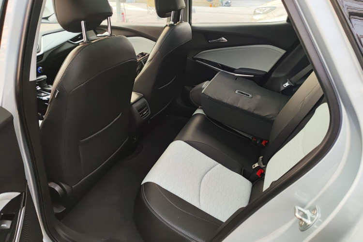 Volkswagen Bora Classic 2022 immagine di auto #17