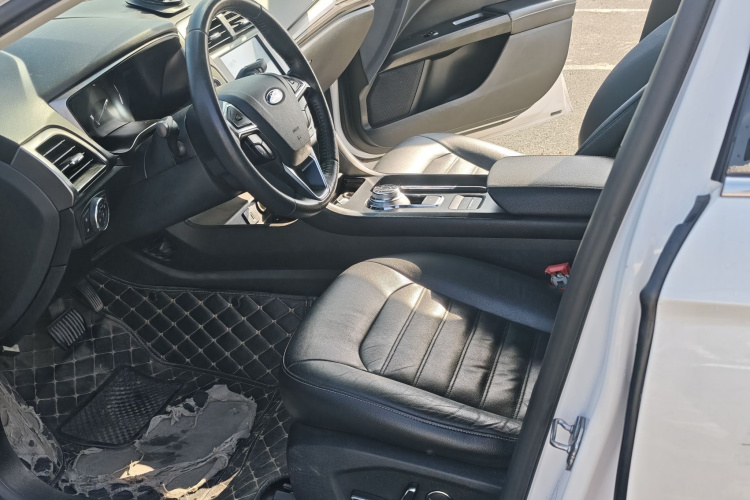 Ford Mondeo New Energy 2018 car image #17