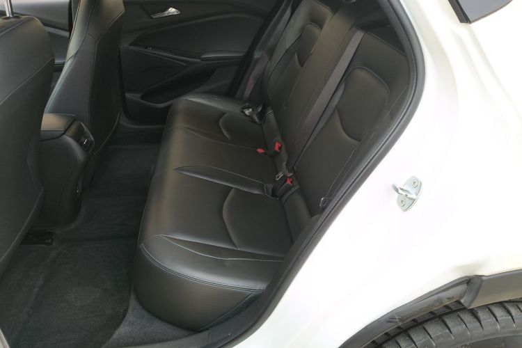 Chevrolet Charm 2020 car image #17