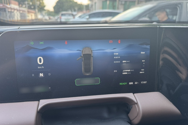 零跑汽车 零跑C01 2023 汽车图片 #17