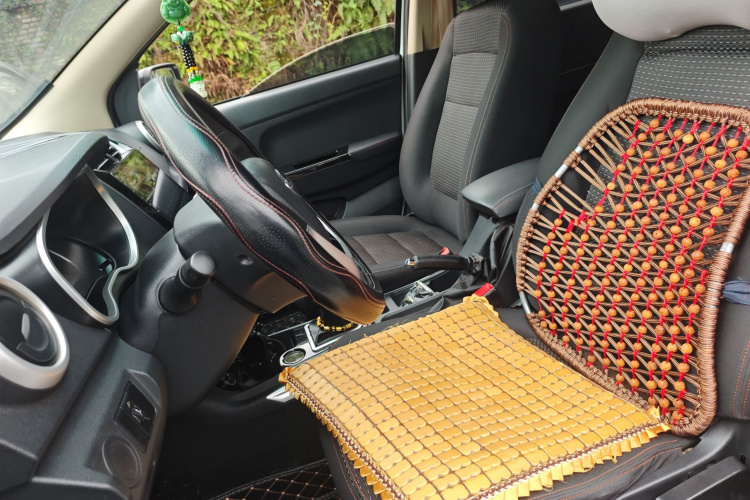 SWM X2 2022 imagen de coche #17