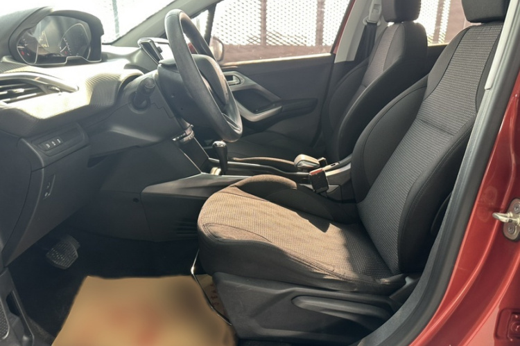 Peugeot 2008 2018 #17 Peugeot 2008 2018 image de voiture #17