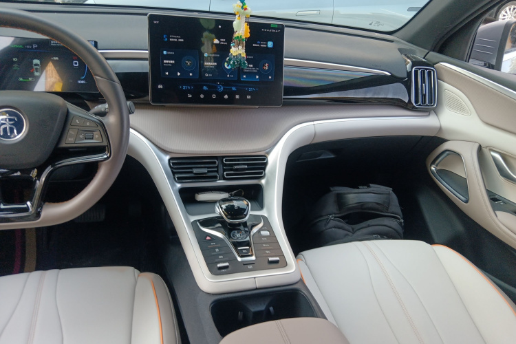 BYD Song Pro New Energy 2024 car image #17