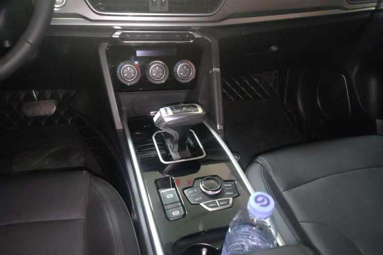 哈弗 哈弗H6 2017 汽车图片 #17