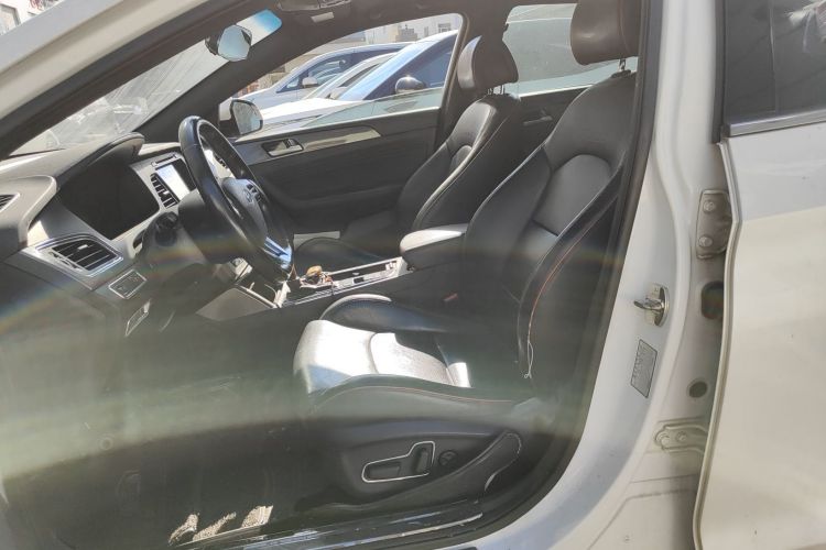 Hyundai Sonata NFC 2015 immagine di auto #17